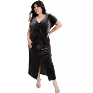 June + Vie Women’s Plus Size Velour Twist-Front Dress 4x